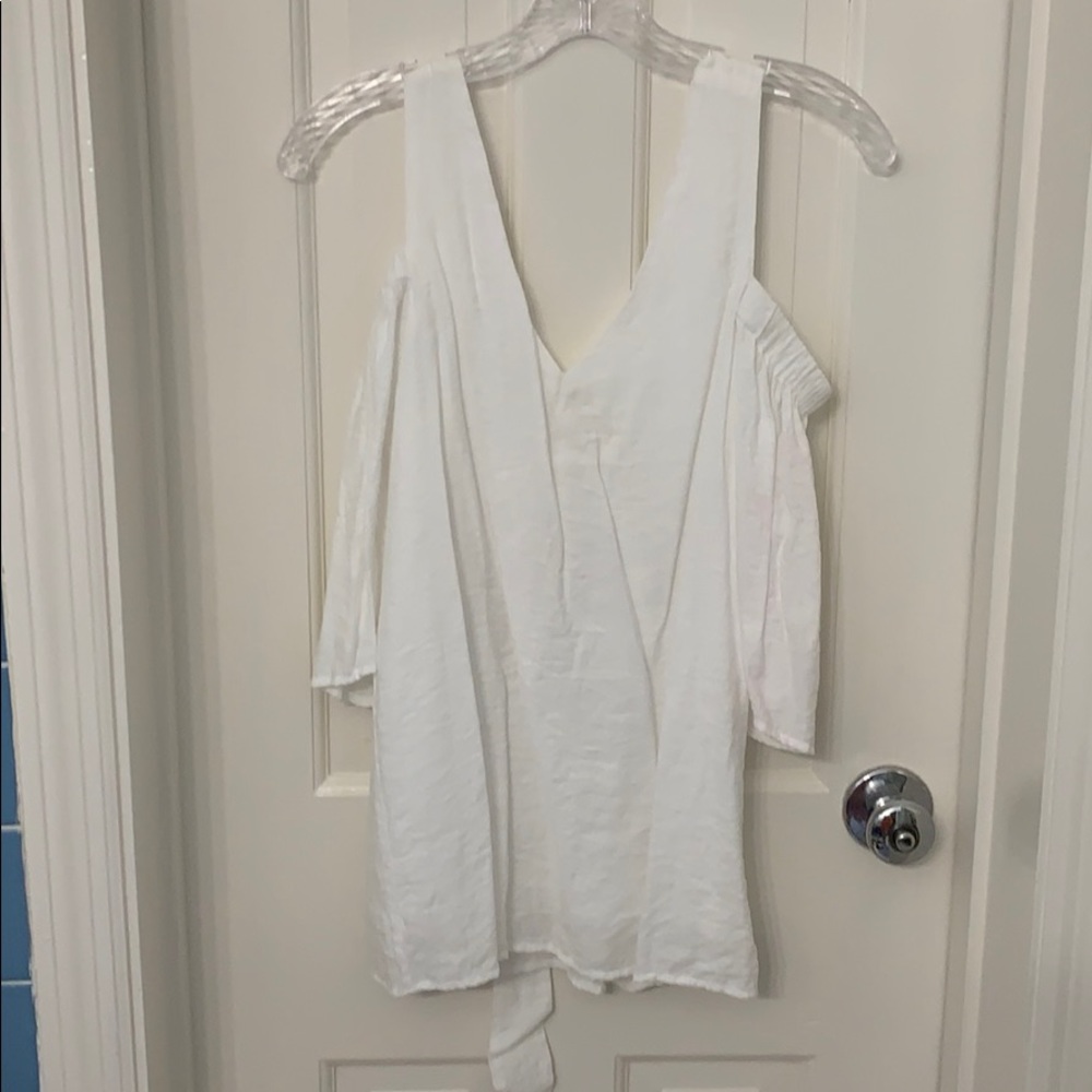 NWOT White top